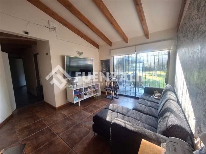 Casa en venta de 5 dorm. 4 baños Talagante Colegio Trebulco