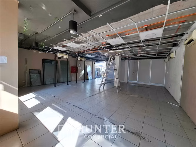 Local Comercial 100 M2 + Terraza Retail Metro Manuel Montt