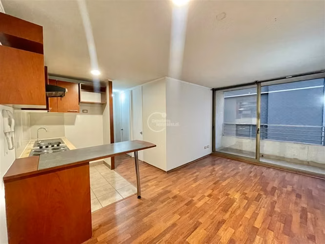 2 Dormitorios, 1 Baño. PROM POR 2 MESES A 300.000 Santiago