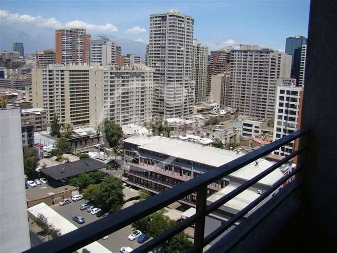 2 Dormitorios, 1 Baño. PROM POR 2 MESES A 300.000 Santiago