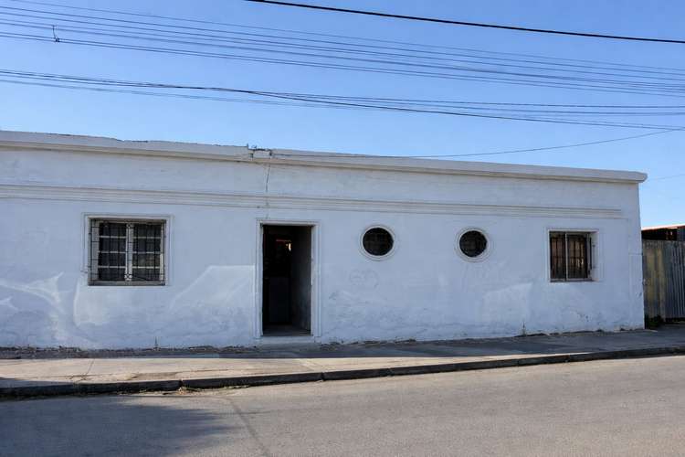 CASA EN VENTA ESQUINA EN BATUCO CON EXCELENTE UBICACIÓN