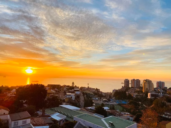 Hermoso departamento entre Viña y Valparaiso  (166126)