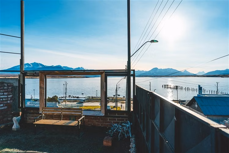 Casas en venta para proyecto o inversion 2 roles en Natales