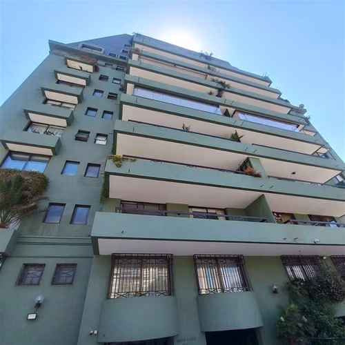 Departamento lujoso arriendo de 3D+1Sa+2B+2E+1B Las Condes
