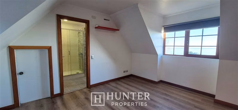 Parcela con casa de 580 m2 en venta de 5D/6B en Puerto Montt