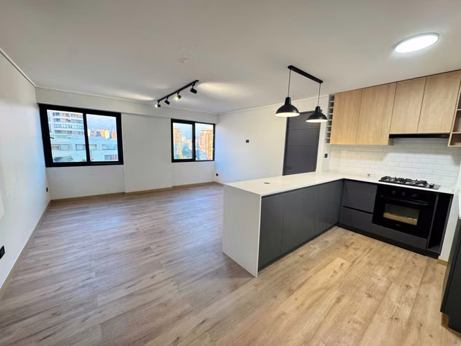 Excelente ubicación 2D+2B remodelado (166177)