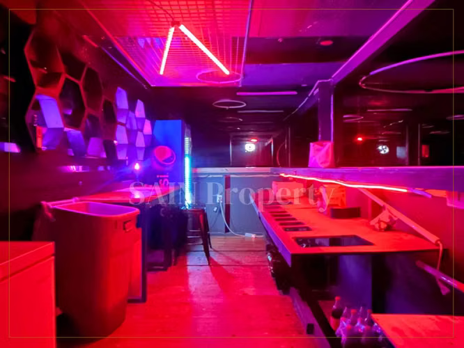 Local listo para pub, bar o discoteca (166173)