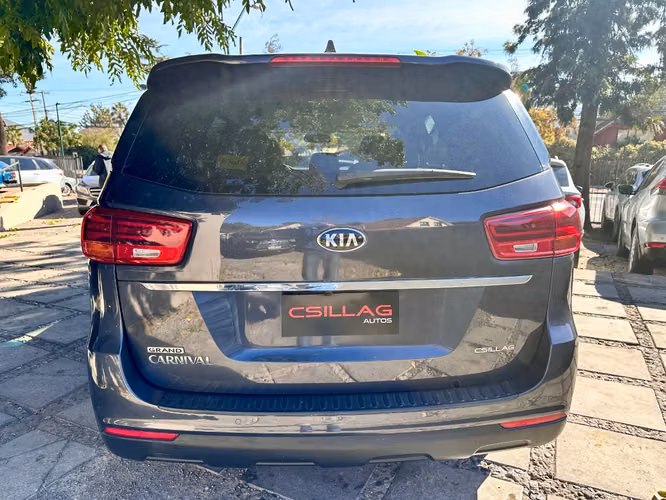KIA GRAND CARNIVAL EX 3.3 AUTOMáTICA  2019