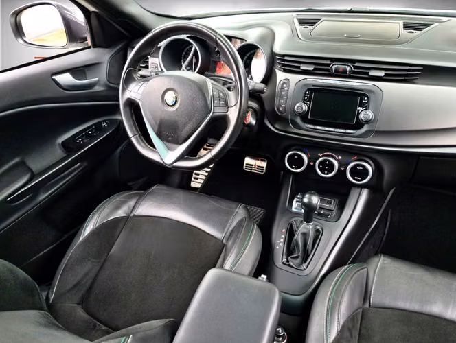 ALFA ROMEO GIULIETTA QV 1.7 AUT 2016