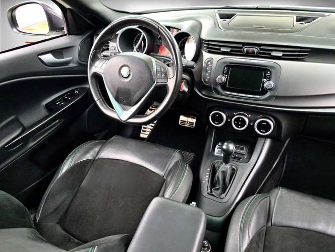 ALFA ROMEO GIULIETTA QV 1.7 AUT 2016