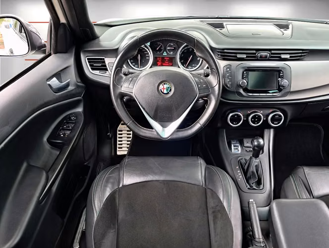 ALFA ROMEO GIULIETTA QV 1.7 AUT 2016