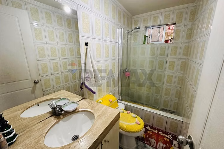 Terreno con 3 casas independientes. - Imagen 35