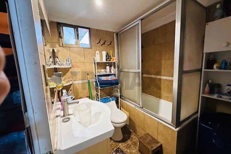 Terreno con 3 casas independientes. - Imagen 17