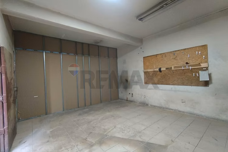 Arriendo conversable propiedad comercial trifásica