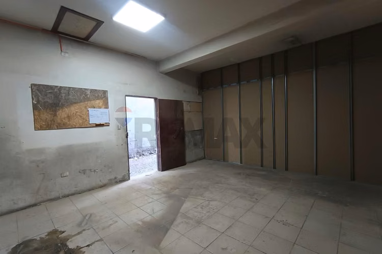 Arriendo conversable propiedad comercial trifásica