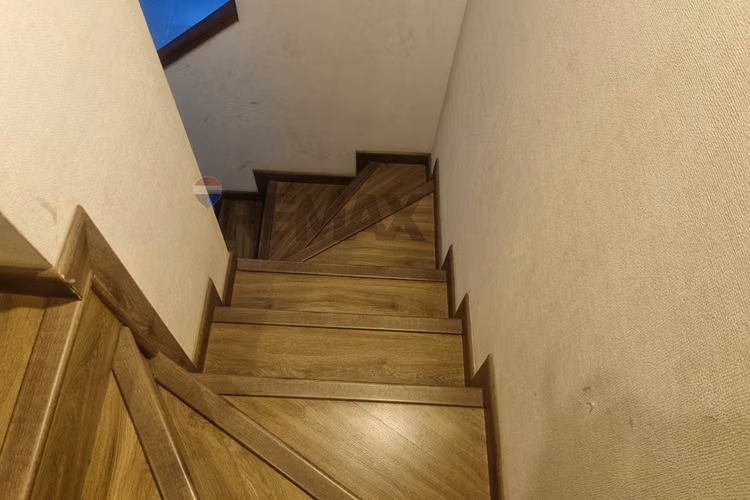 A pocas cuadras metro chile españa y plaza ñuñoa