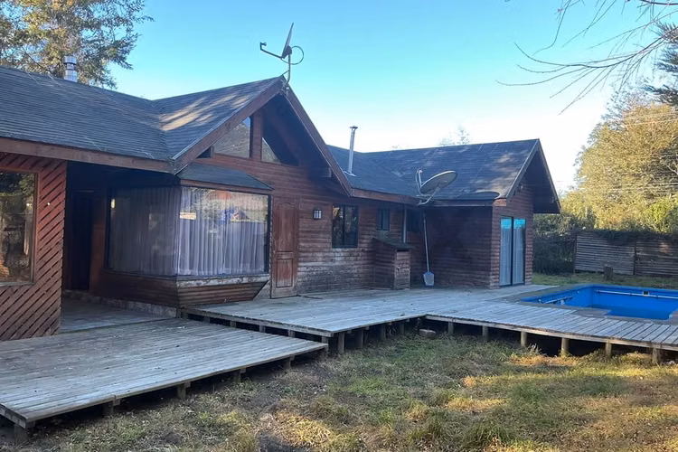 Casa en venta a minutos del centro pucón