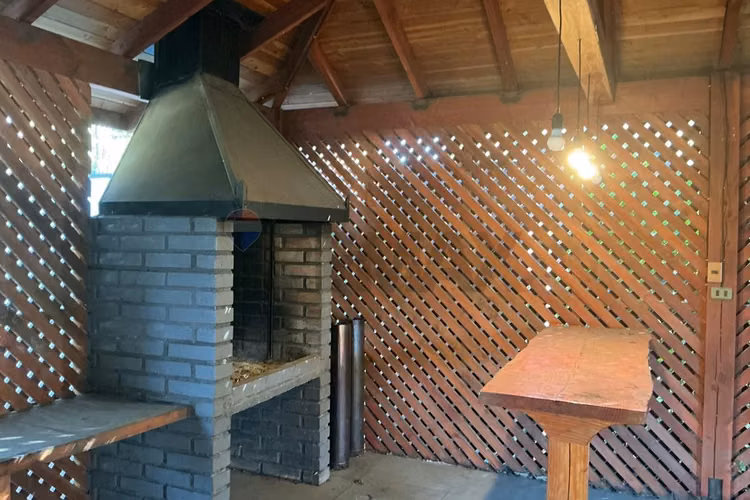 Casa en venta a minutos del centro pucón