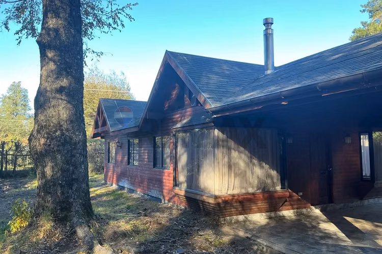 Casa en venta a minutos del centro pucón
