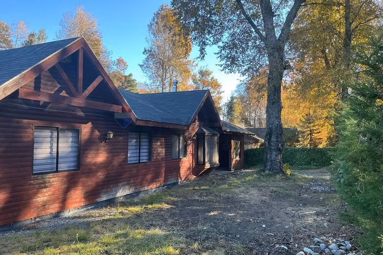 Casa en venta a minutos del centro pucón