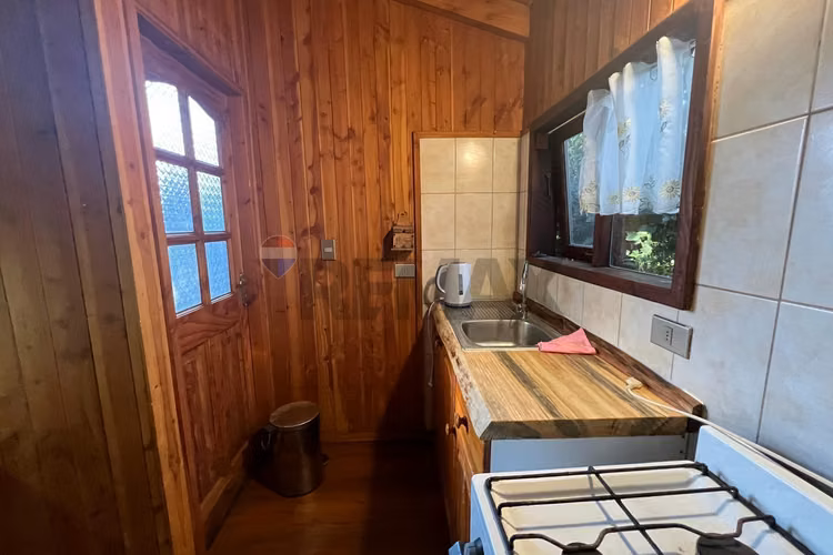 Arriendo habitación con cocina pucón