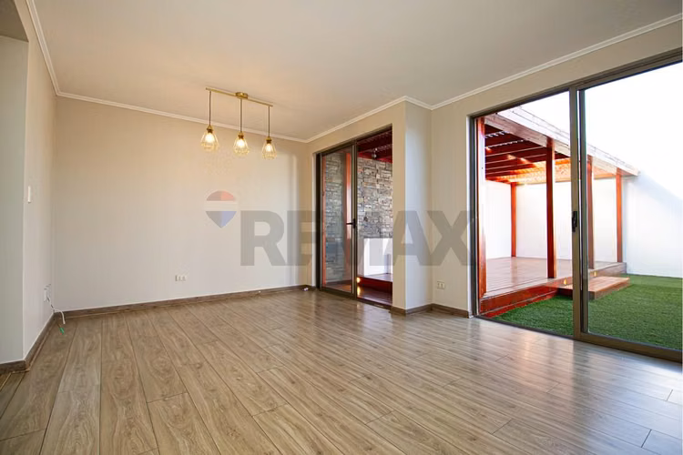 Linda casa en venta - Imagen 8