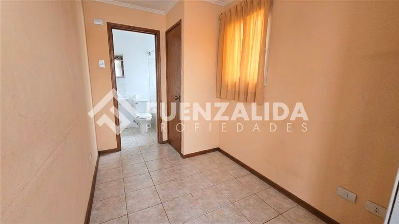 Casa en arriendo de 6 dorm., Juan Cisternas, en La Serena