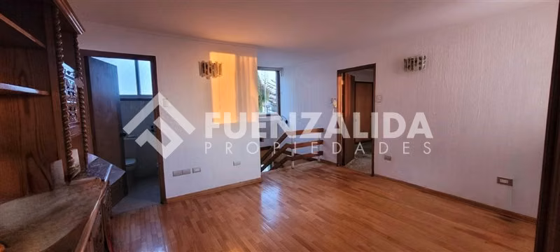 Casa en arriendo de 6 dorm., Juan Cisternas, en La Serena