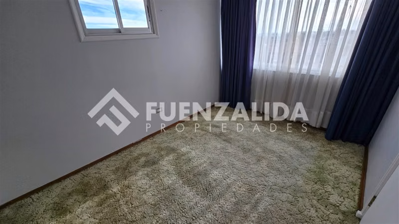 Casa en arriendo de 6 dorm., Juan Cisternas, en La Serena