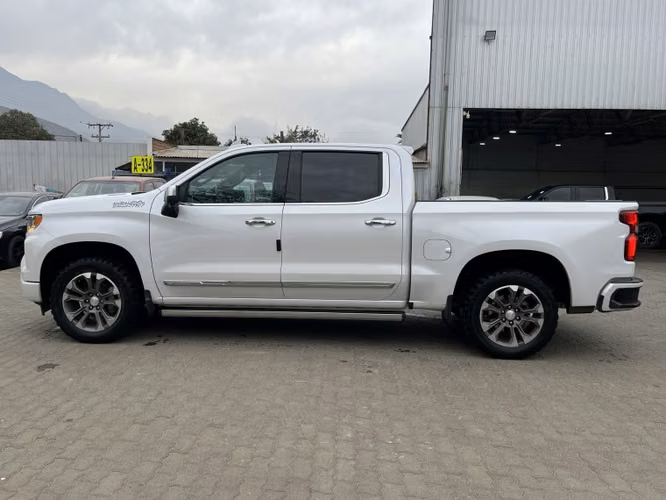 Chevrolet Silverado 3.0 Td High Country At 4x4...