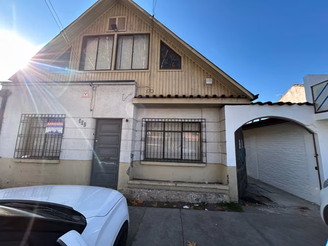 Casa oficina con 15 estaciona ideal empresas (166005)