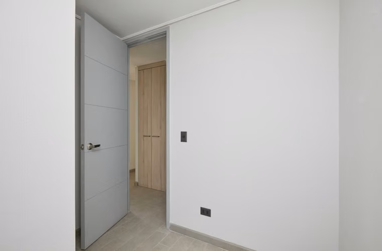 DPTO 3D+2B+EST, CALLE BERMAN, COMUNA SAN MIGUEL