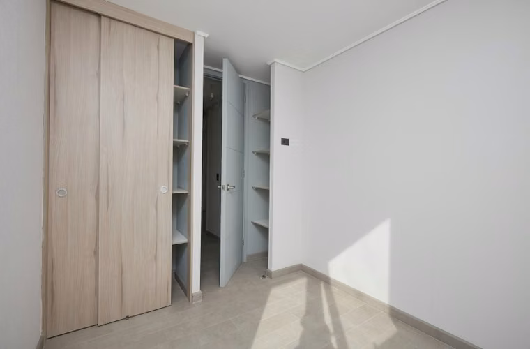 DPTO 3D+2B+EST, CALLE BERMAN, COMUNA SAN MIGUEL