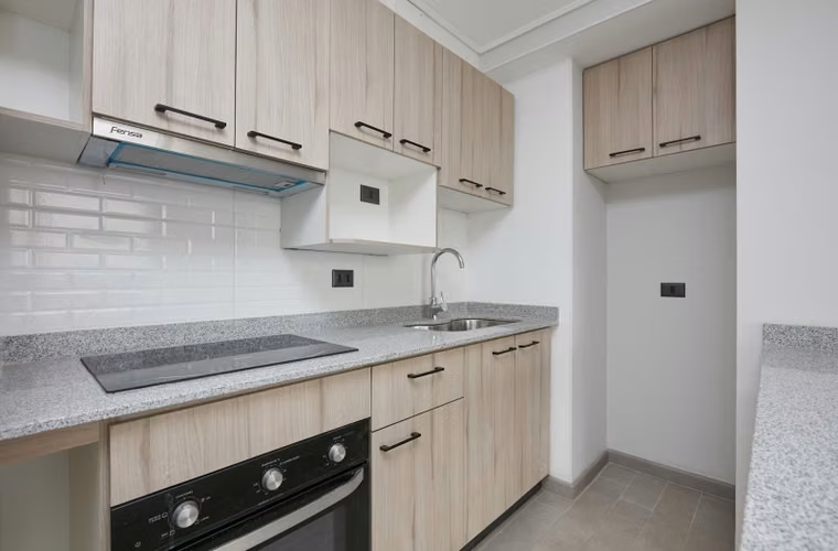 DPTO 3D+2B+EST, CALLE BERMAN, COMUNA SAN MIGUEL