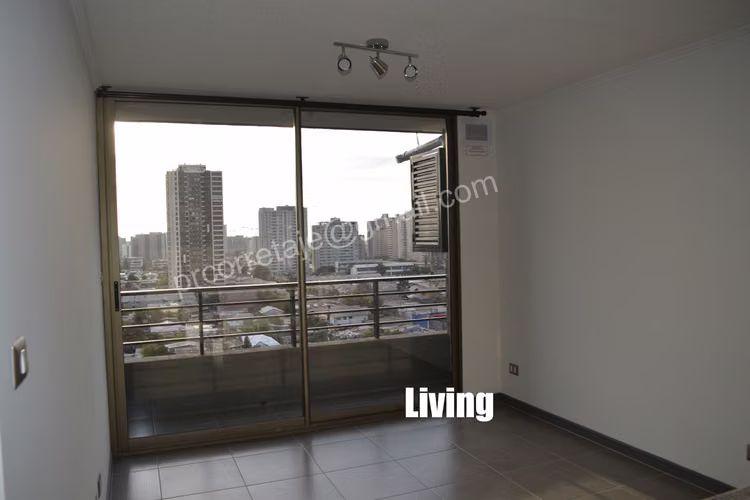 Se vende depto 2D1B, Sector Lo Ovalle, Comuna de La Cisterna