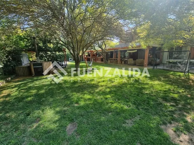 Casa en venta de 5 dorm. en Santa Elena - Imagen 3