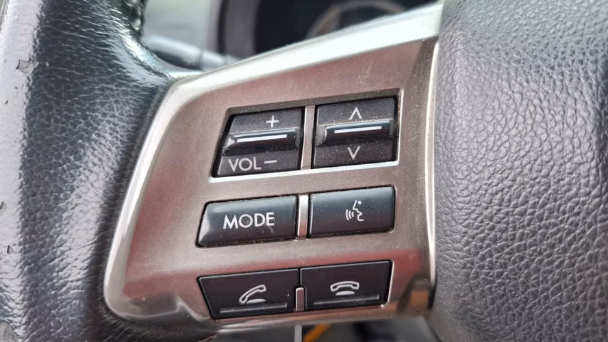 SUBARU XV 2.0 AWD FULL MT 2015