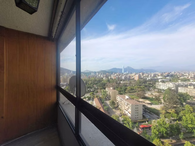 Vendo depto 3 habs, 1 baño, bodega (77207)