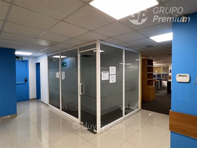 Oficina en arriendo en Santiago, desde 100 mt2 a 1600 mt2
