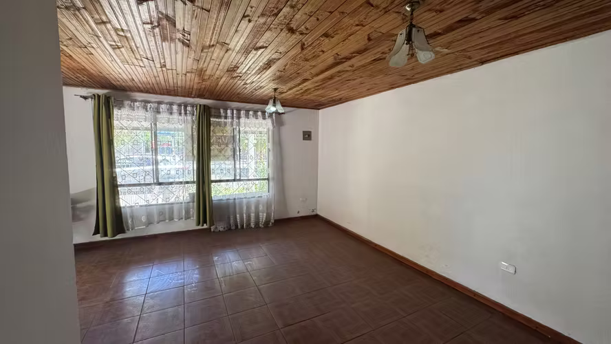 Propiedad Habitacional en Venta | Amplio Sitio | Salvador Allende
