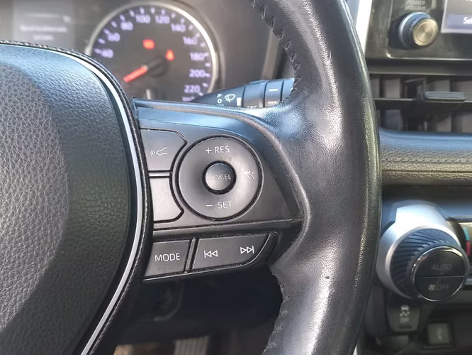 Toyota Rav4 2.0 XLE 4X2 CVT AT 5P 2021 - Imagen 20