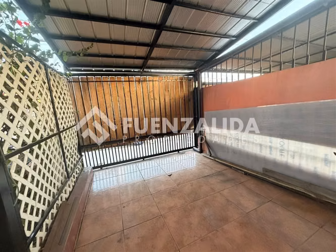 Casa en venta de 3 dorm. en Puente Alto