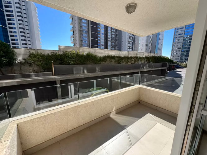 Vive en Costa de Montemar Departamento Moderno y Funcional - Imagen 16