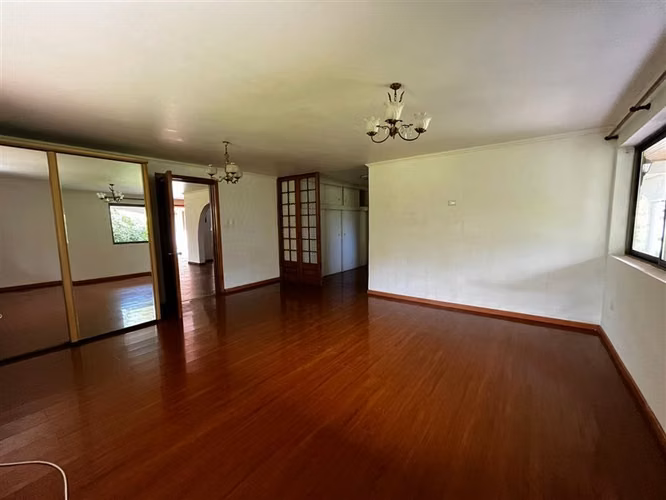 Casa en venta en parcela de 5000m , 5D/4B/3E, San Javier