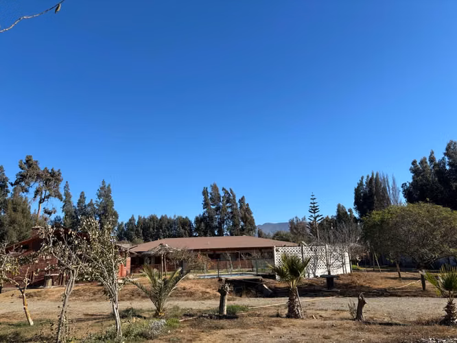 Increíble Parcela con Piscina y 3 Propiedades | 6.360 m², Gabriela Mistral , La Serena