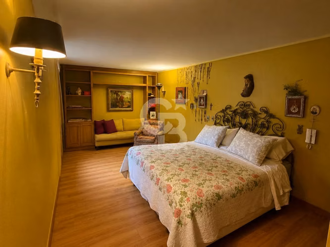 Linda casa, excelente conectividad La Reina Carlos Ossandón - Imagen 6