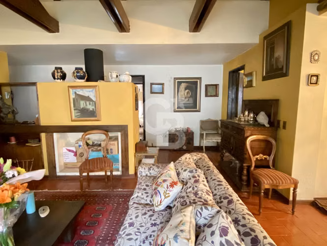 Linda casa, excelente conectividad La Reina Carlos Ossandón - Imagen 3