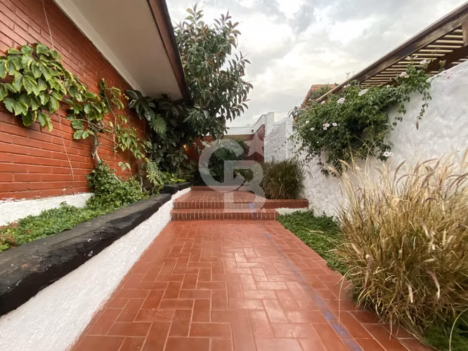 Linda casa, excelente conectividad La Reina Carlos Ossandón - Imagen 20