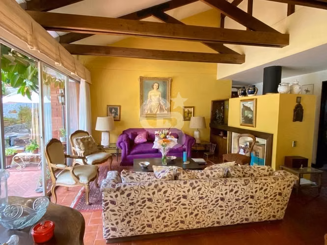 Linda casa, excelente conectividad La Reina Carlos Ossandón - Imagen 2