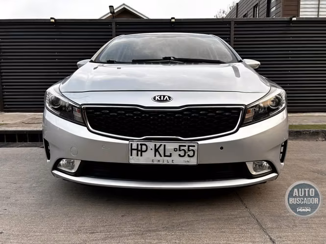 KIA CERATO 1.6 MECANICO